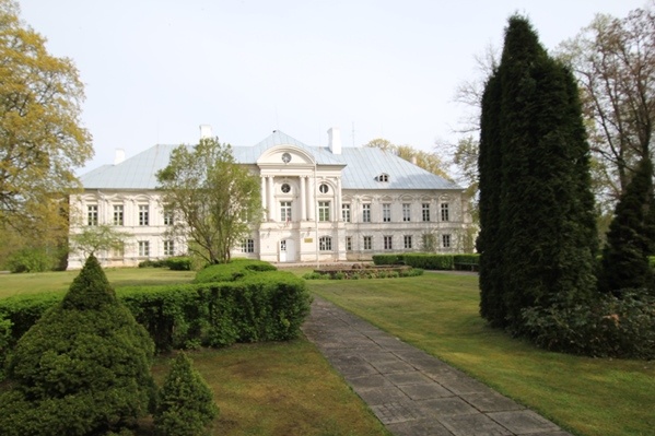 Zaļenieki (Green) manor